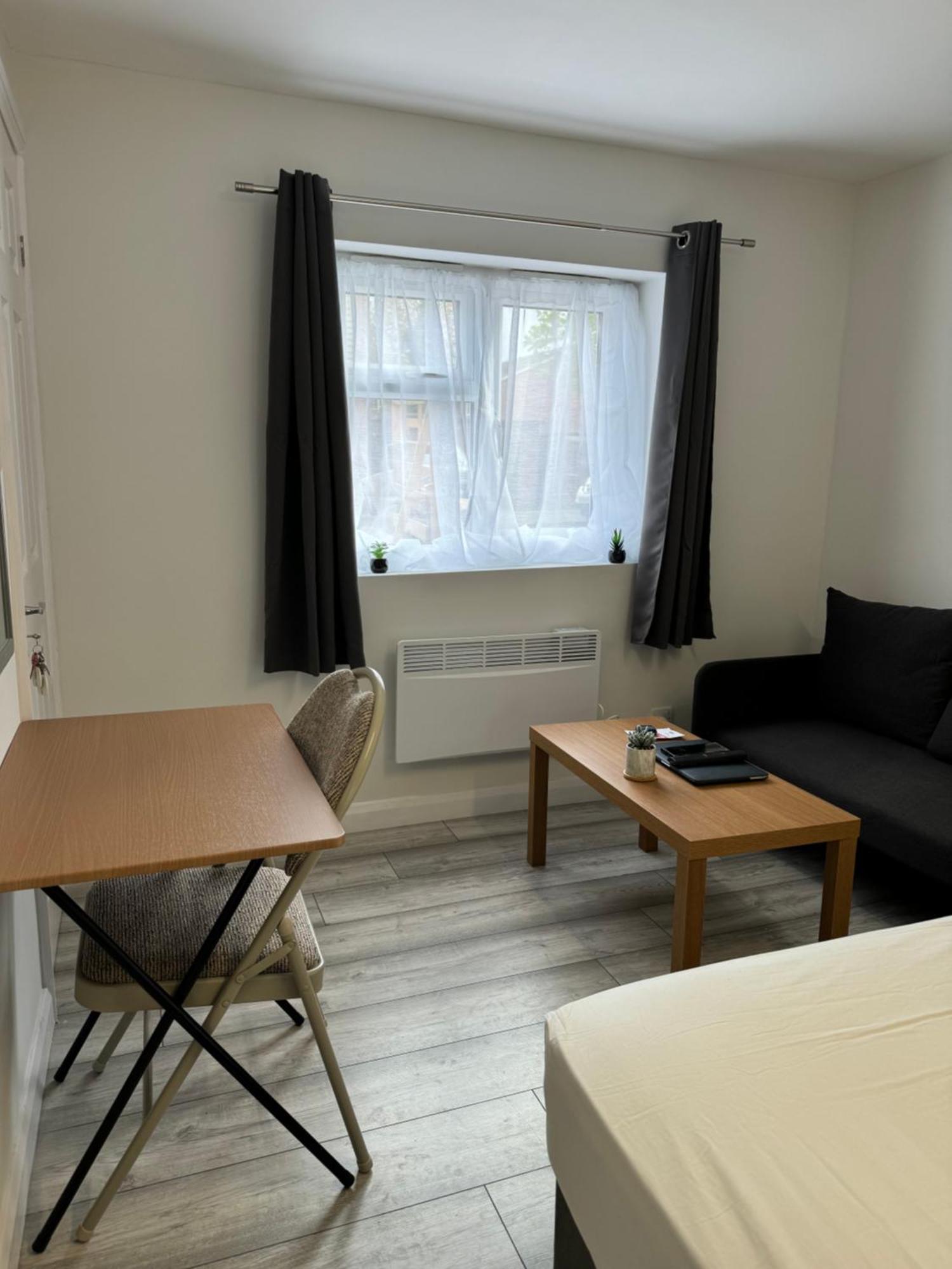 Thamesmead  Posh Executive Studio London מראה חיצוני תמונה